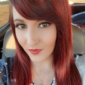 Meet your Posher, Traci